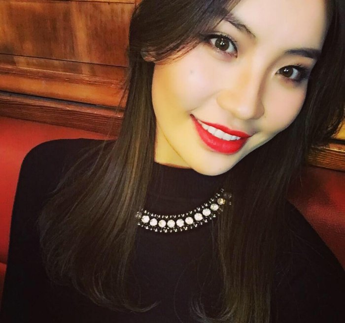 Бүтээсэн дүр бүхэн нь өндрөөр үнэлэгддэг жүжигчин Ц.Эрдэнэцэцэг